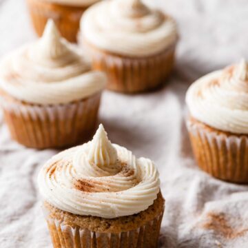 Apple Pie Cupcakes with Maple Vanilla Frosting