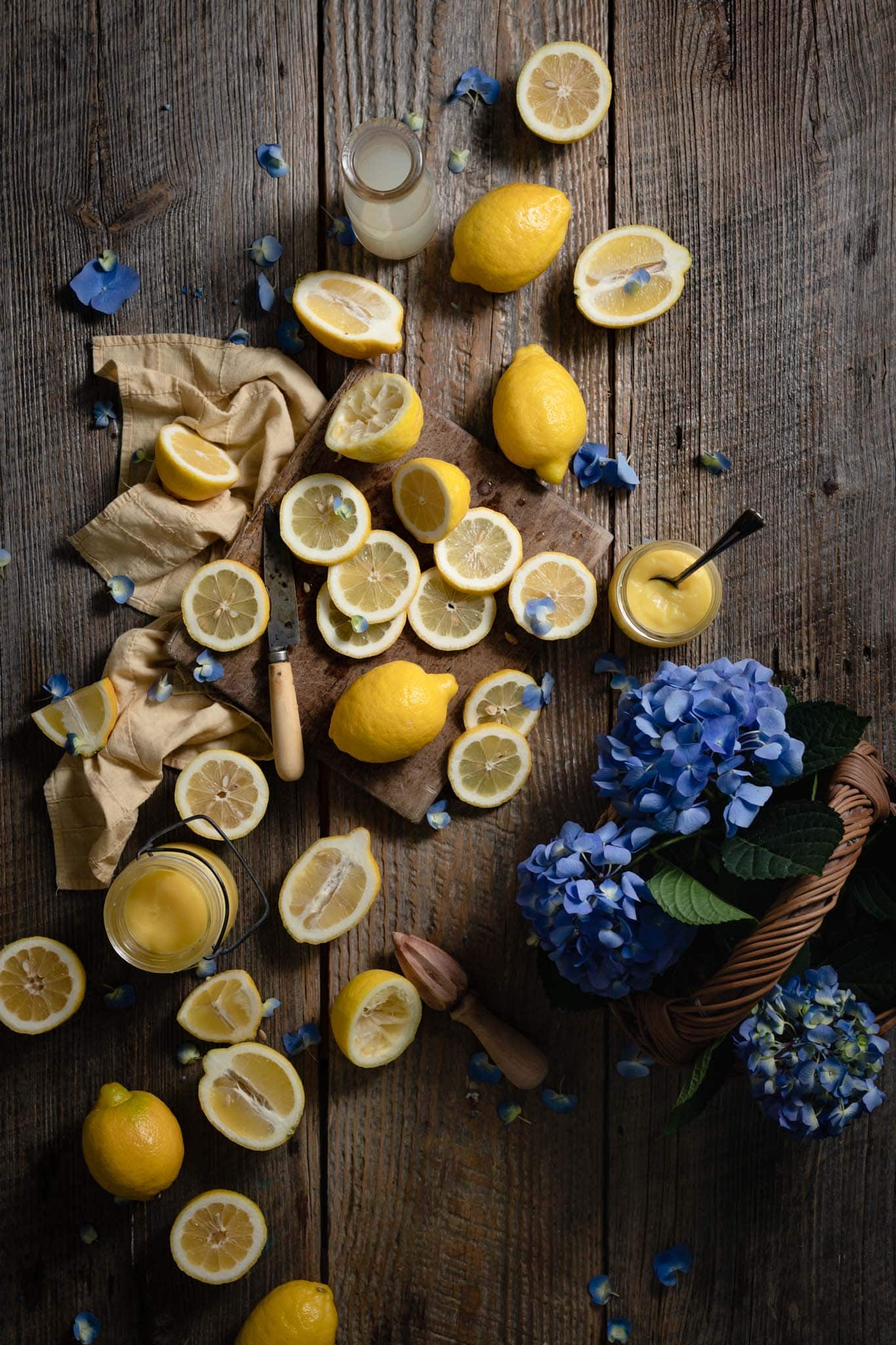 Fresh Lemons for how to make lemon curd recipe.