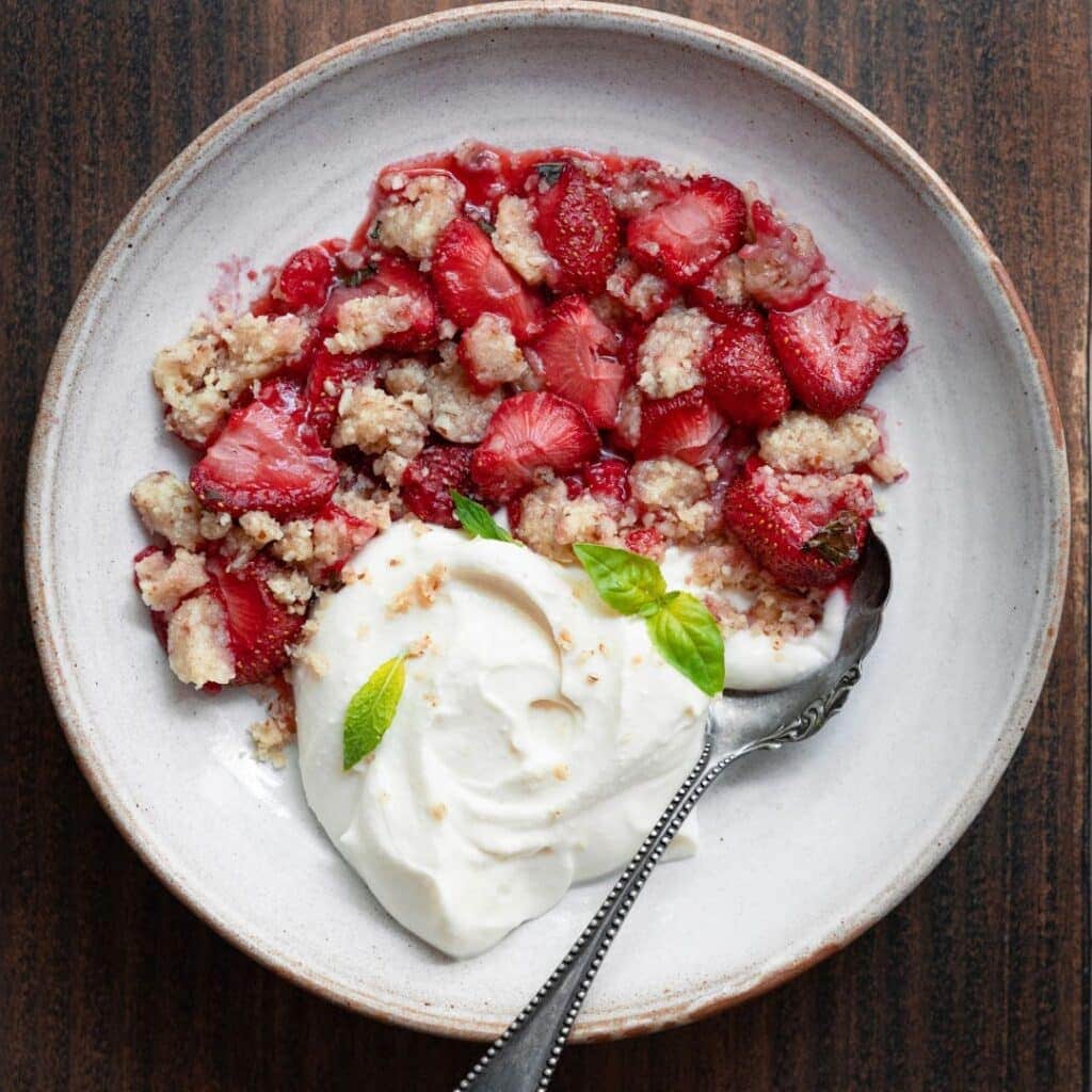 Almond Strawberry Crumble and Ricotta Cream - Two Cups Flour